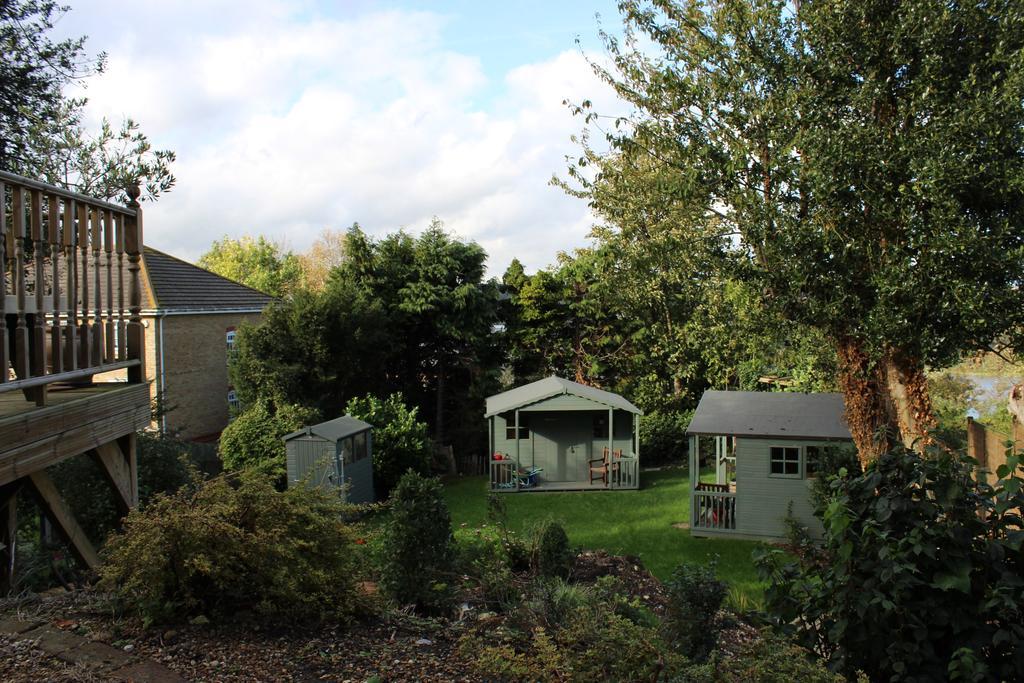 Botleigh Villa Rochester  Exterior photo